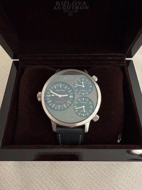 GLYCINE Other - GLYCINE Airman 7  GMT  Triple Automatic Black Grey Swiss Made Watch